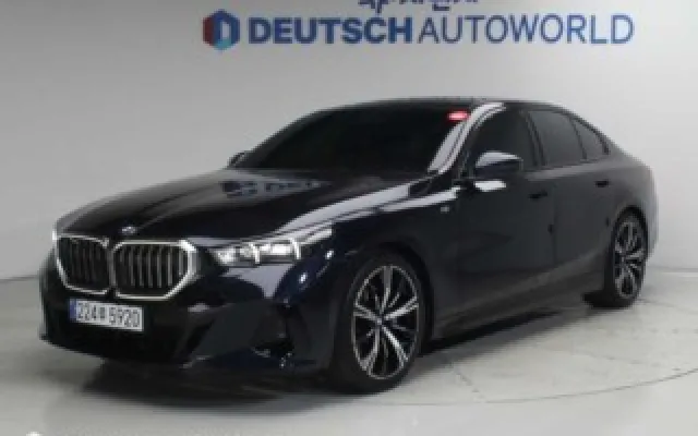 인천개인회생중고차리스 5시리즈 (G60) 530i xDrive 매물 사진 14 - 2024/09 8,410km
