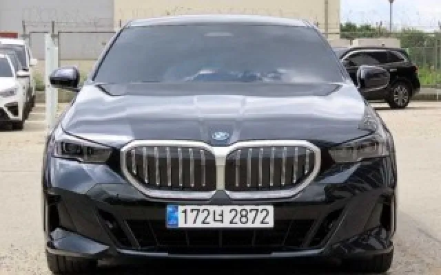 인천개인회생중고차리스 5시리즈 (G60) 530e xDrive 매물 사진 9 - 2025/05 7,806km